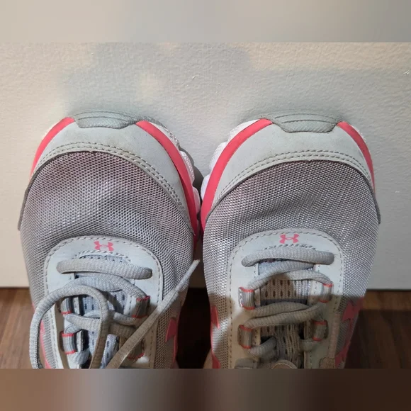 Women's Bright Pink And Gray Under Armour Shoes, Size 6.5 - Picture 12 of 15